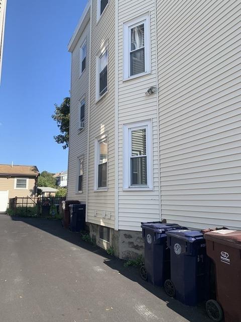 39 Edith, Everett, MA 02149 photo 2