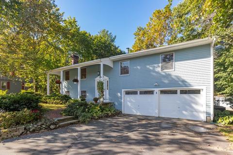 1 Marlboro St, Maynard, MA 01754 photo 2