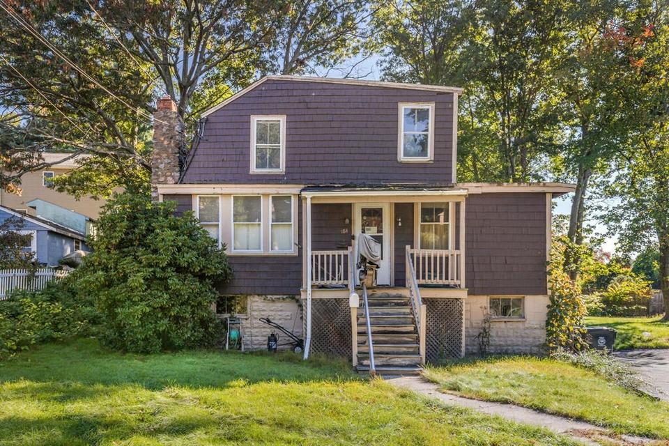 184 Main St, Wilmington, MA 01887 20 Photos MLS 72907091 Movoto