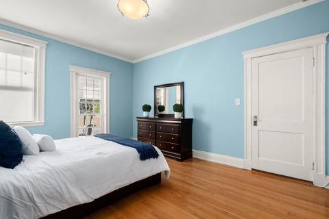 18 Gibbs St #3, Brookline, MA 02445 photo 9