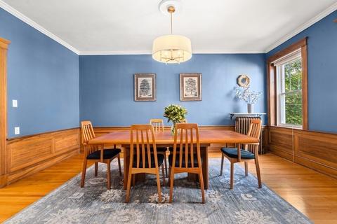 18 Gibbs St #3, Brookline, MA 02445 photo 4