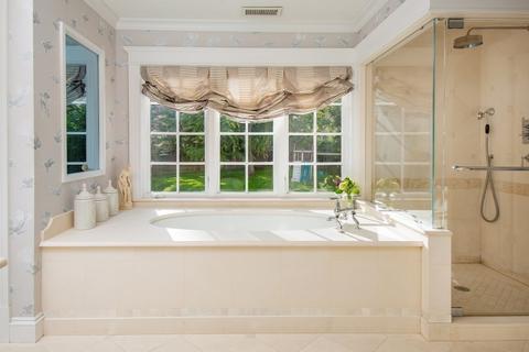 375 Lee St, Brookline, MA 02445 photo 19