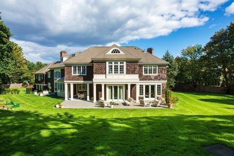 375 Lee St, Brookline, MA 02445 photo 1