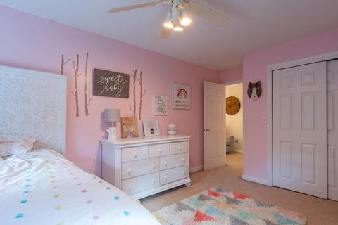 81 Goffstown Rd, Hooksett, NH 03106 photo 18