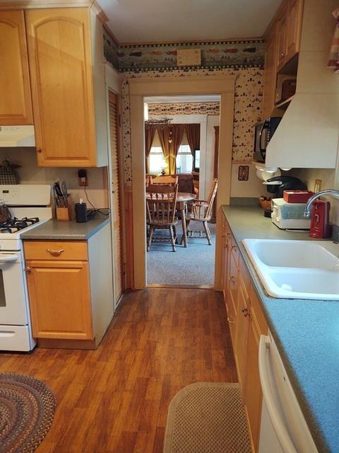 271 Webster St, Worcester, MA 01603 photo 10