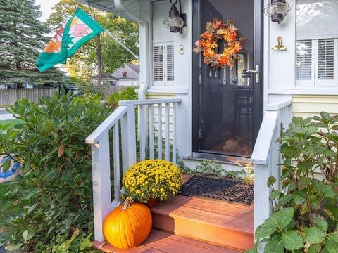 8 Chestnut St, Wareham, MA 02571 photo 5