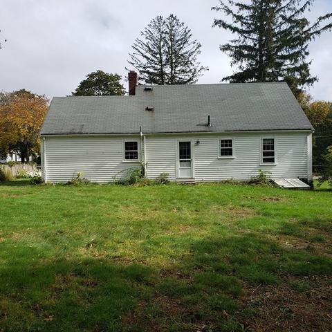 35 School St, Hingham, MA 02043 photo 2