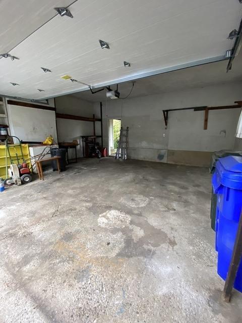 344 Forest Hills Rd, Springfield, MA 01128 photo 6