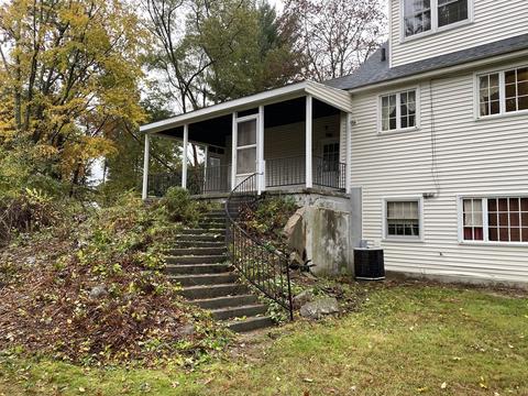 344 Forest Hills Rd, Springfield, MA 01128 photo 4