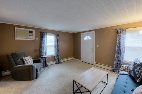 24 Chicopee St, Worcester, MA 01602 photo 6