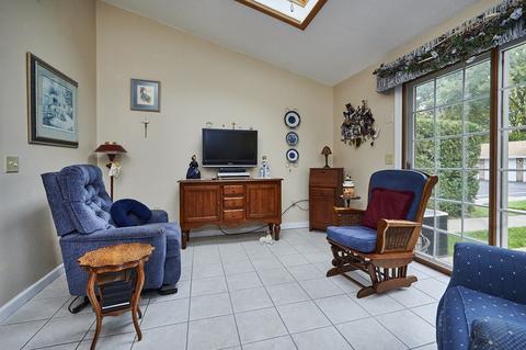 355 Main St #E, Easthampton, MA 01027 photo 15