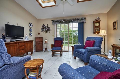 355 Main St #E, Easthampton, MA 01027 photo 14