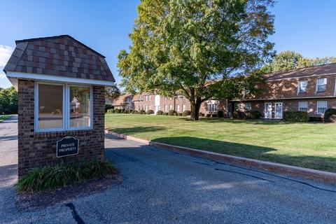 355 Main St #E, Easthampton, MA 01027 photo 4
