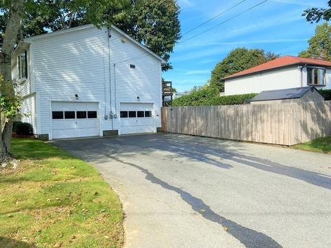 214 Kenyon St, Fall River, MA 02720 photo 4