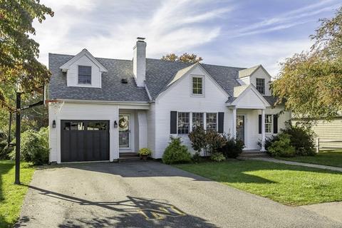 47 Beaufort Ave, Needham, MA 02492 photo 1