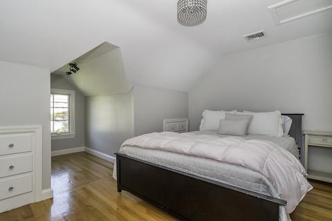 47 Beaufort Ave, Needham, MA 02492 photo 14
