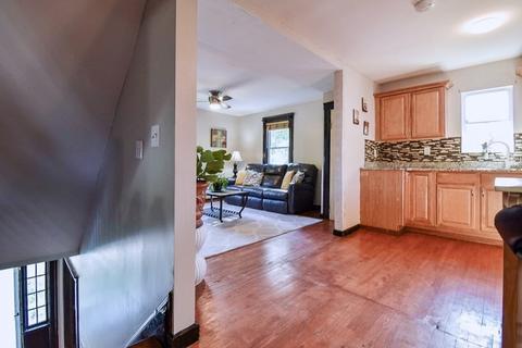 4 Gorham St, Worcester, MA 01605 photo 16