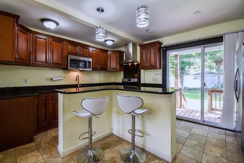 4 Gorham St, Worcester, MA 01605 photo 9