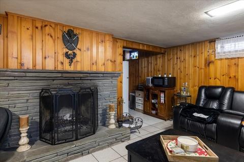 3 Greenview Rd, Stoneham, MA 02180 photo 24