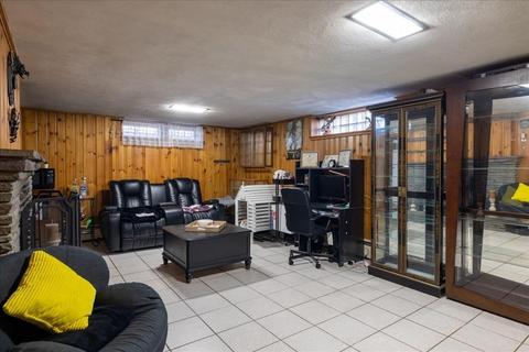 3 Greenview Rd, Stoneham, MA 02180 photo 23