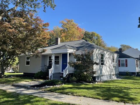 21 Knowles Rd, Worcester, MA 01602 photo 1