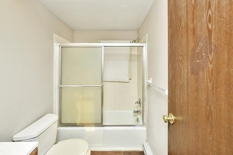 27 Beauregard St, Springfield, MA 01151 photo 17