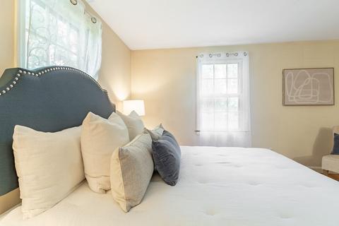 39 Edgemont Ave, Reading, MA 01867 photo 15