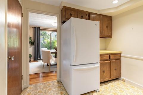 39 Edgemont Ave, Reading, MA 01867 photo 12