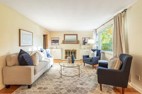 39 Edgemont Ave, Reading, MA 01867 photo 1