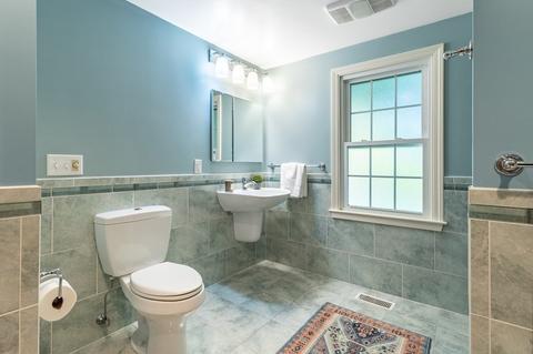 39 Edgemont Ave, Reading, MA 01867 photo 16