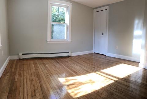 25 Mitchell St, Randolph, MA 02368 photo 10