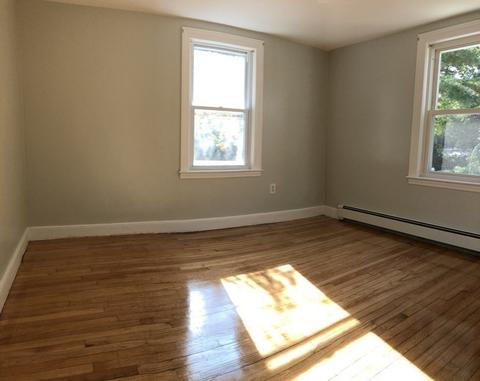 25 Mitchell St, Randolph, MA 02368 photo 9