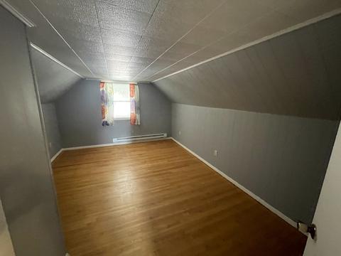 136 Temby St, Springfield, MA 01119 photo 13