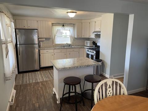 136 Temby St, Springfield, MA 01119 photo 4
