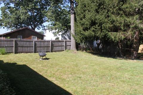 136 Temby St, Springfield, MA 01119 photo 22