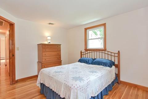 7 Chicatabut Dr, Walpole, MA 02081 photo 23
