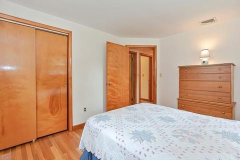 7 Chicatabut Dr, Walpole, MA 02081 photo 24