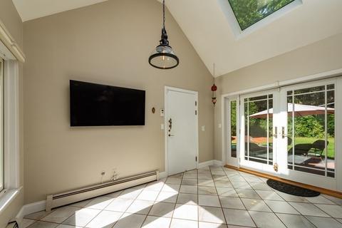 1 Nathaniel Guild Rd, Sharon, MA 02067 photo 5