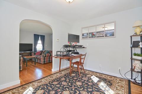 7 Calumet Ave, Worcester, MA 01606 photo 6