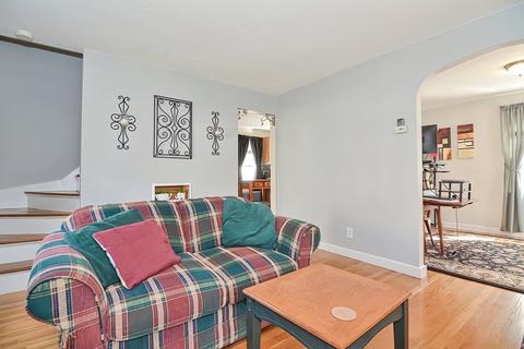 7 Calumet Ave, Worcester, MA 01606 photo 5