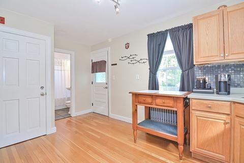 7 Calumet Ave, Worcester, MA 01606 photo 10