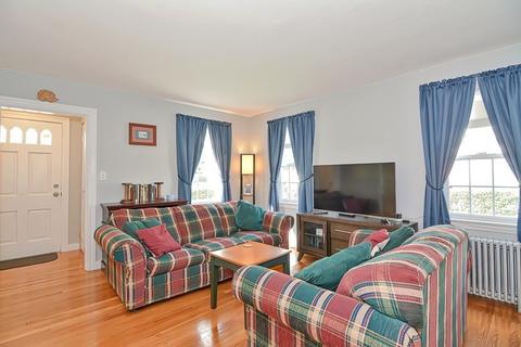 7 Calumet Ave, Worcester, MA 01606 photo 4