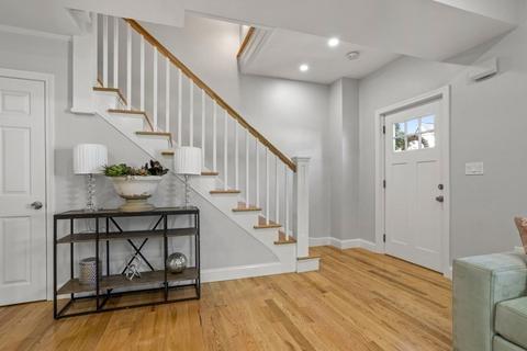 368 Central St, Saugus, MA 01906 photo 5