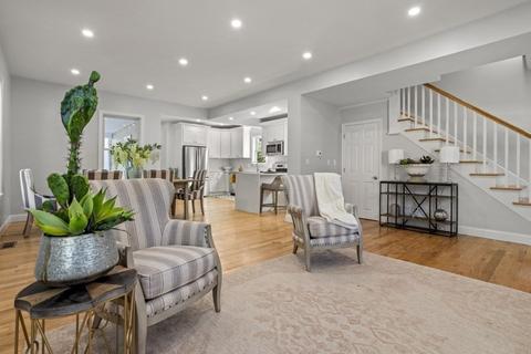 368 Central St, Saugus, MA 01906 photo 2