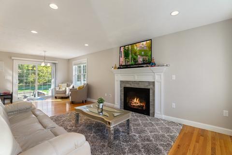 223 Elm St, Hanson, MA 02341 photo 7