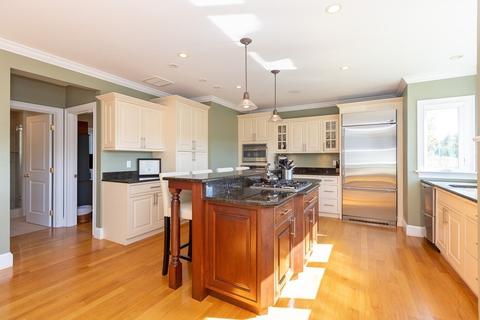 47 Bel Air Rd, Hingham, MA 02043 photo 4