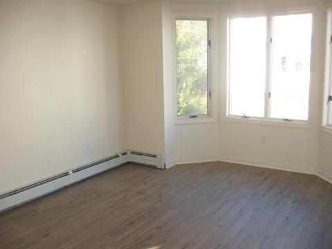 136 Swindells St, Fall River, MA 02723 photo 5