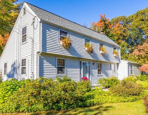 10 Thoreau Rd, Acton, MA 01720 photo 2