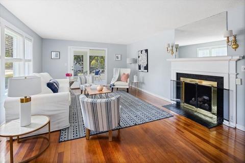 16 Jones, Hingham, MA 02043 photo 5