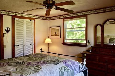 1 Vale Ct, Gloucester, MA 01930 photo 16